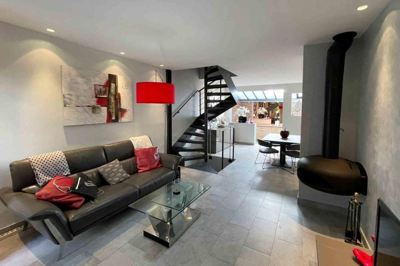 Charming Townhouse With Garden In The City Of Love Parijs Buitenkant foto