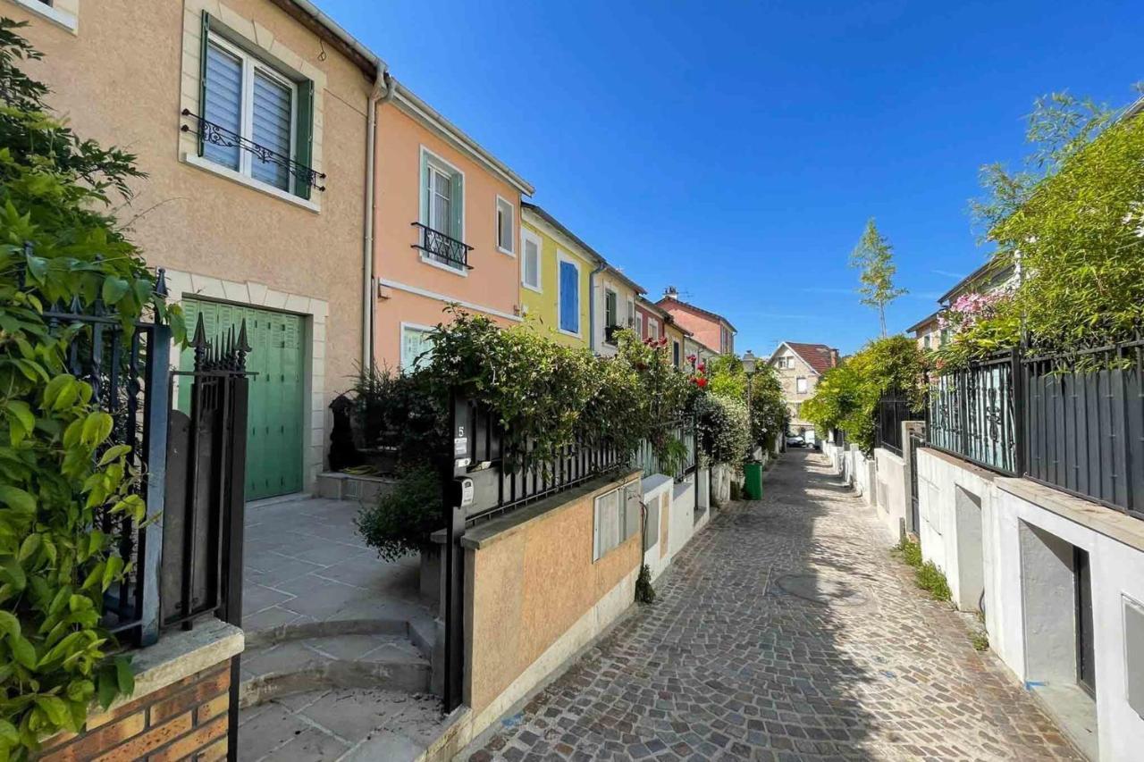 Charming Townhouse With Garden In The City Of Love Parijs Buitenkant foto