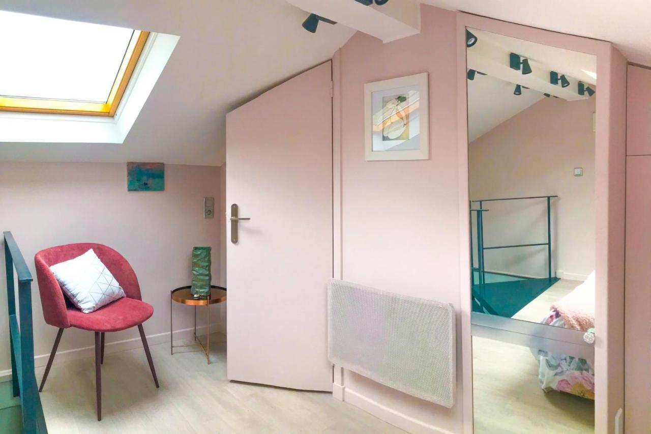 Charming Townhouse With Garden In The City Of Love Parijs Buitenkant foto